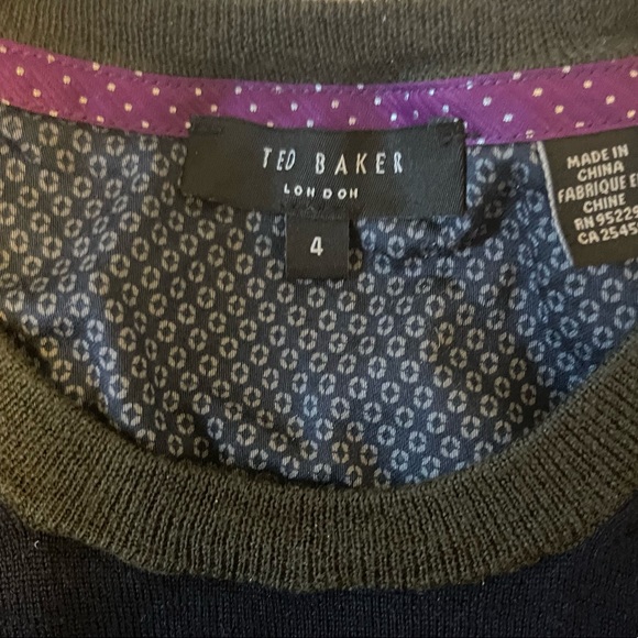 Ted Baker Merino Wool sweater. Size 4 small/medium - Picture 2 of 3